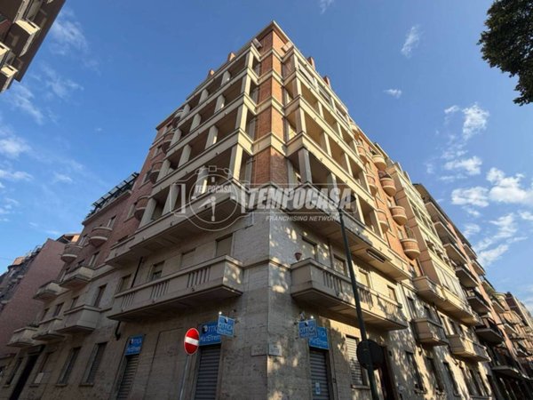 appartamento in vendita a Torino in zona Campidoglio