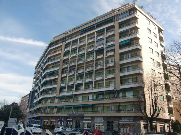 appartamento in vendita a Torino in zona Lingotto