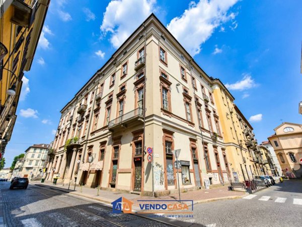 negozio in vendita a Torino in zona Centro Storico