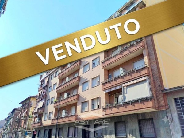 appartamento in vendita a Torino in zona Borgata Vittoria