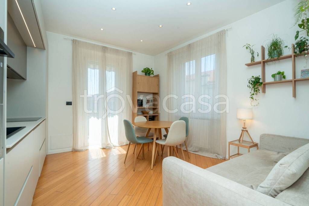 appartamento in vendita a Torino in zona Parella