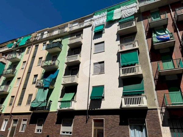 appartamento in vendita a Torino in zona Borgata Vittoria