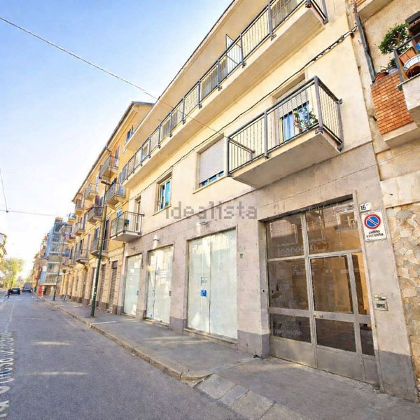 locale di sgombero in vendita a Torino in zona Borgata Vittoria