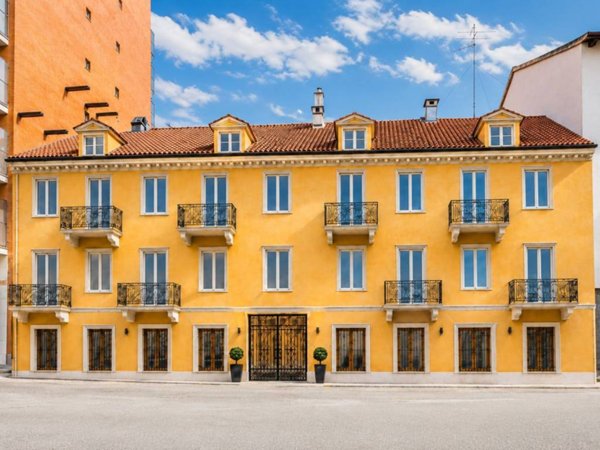intera palazzina in vendita a Torino in zona Aurora