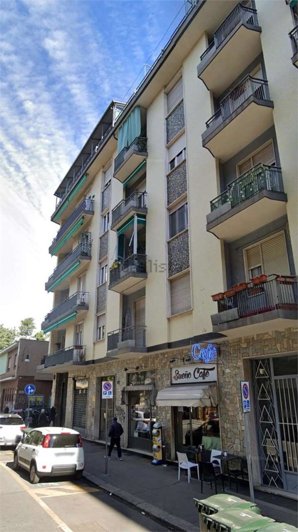 appartamento in vendita a Torino in zona Cenisia