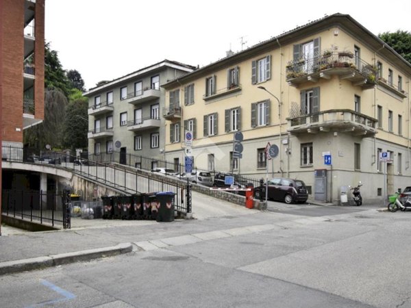 casa indipendente in vendita a Torino in zona Borgo Po
