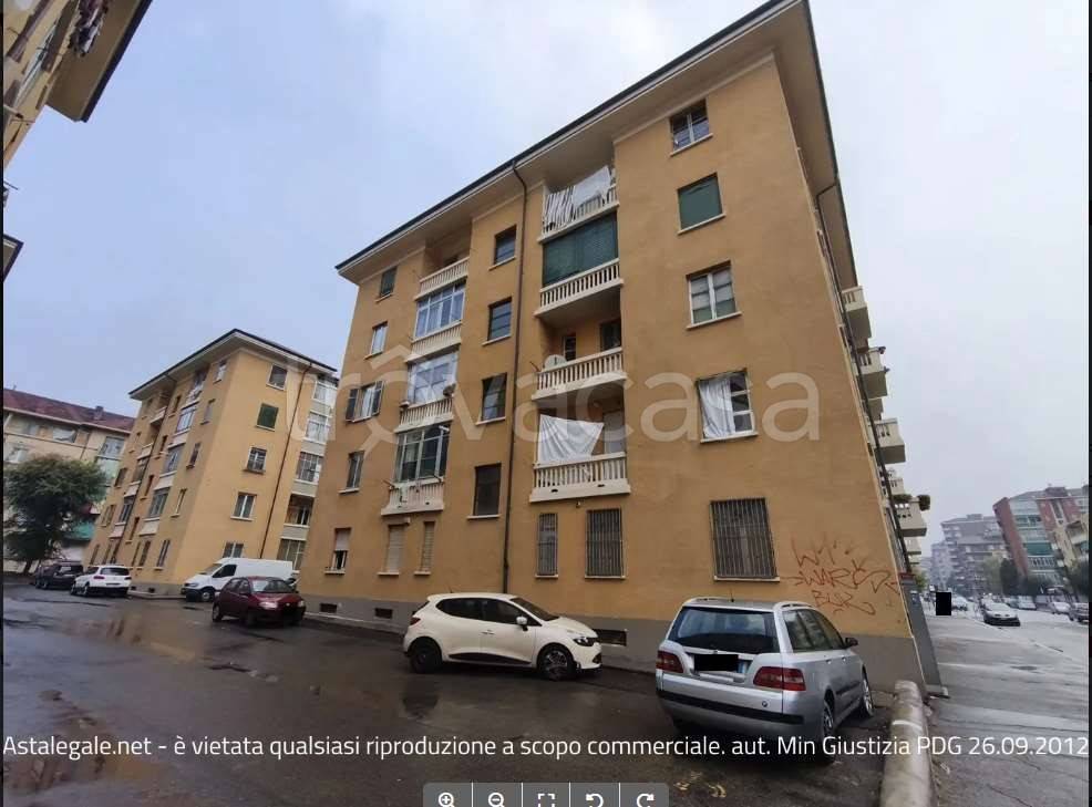 appartamento in vendita a Torino in zona Mirafiori Nord