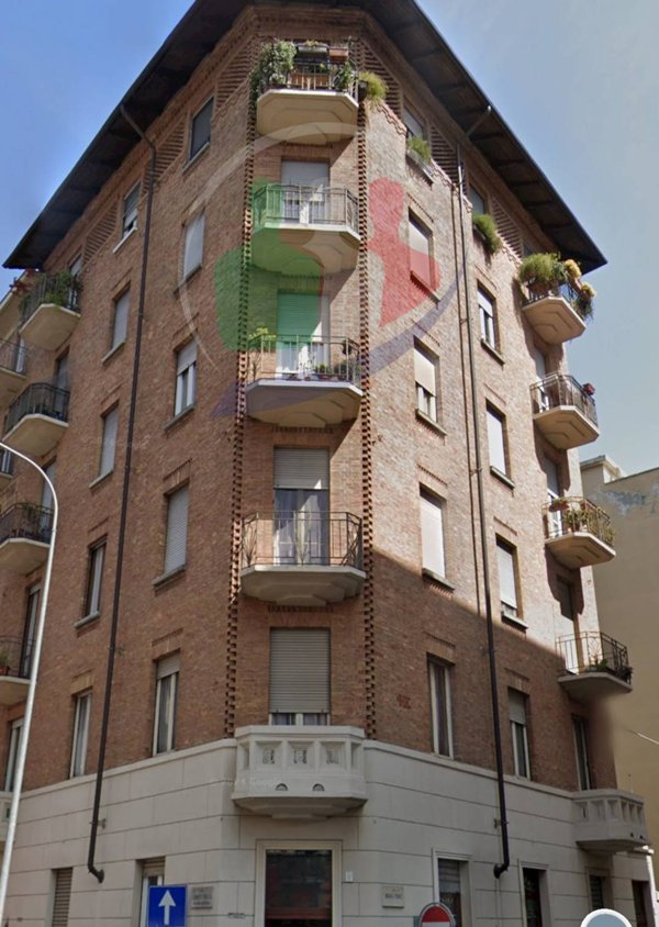 appartamento in vendita a Torino in zona Aurora