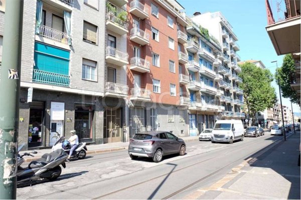 appartamento in vendita a Torino in zona Parella