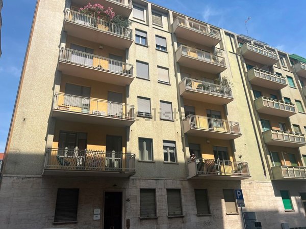 ufficio in vendita a Torino in zona Crocetta