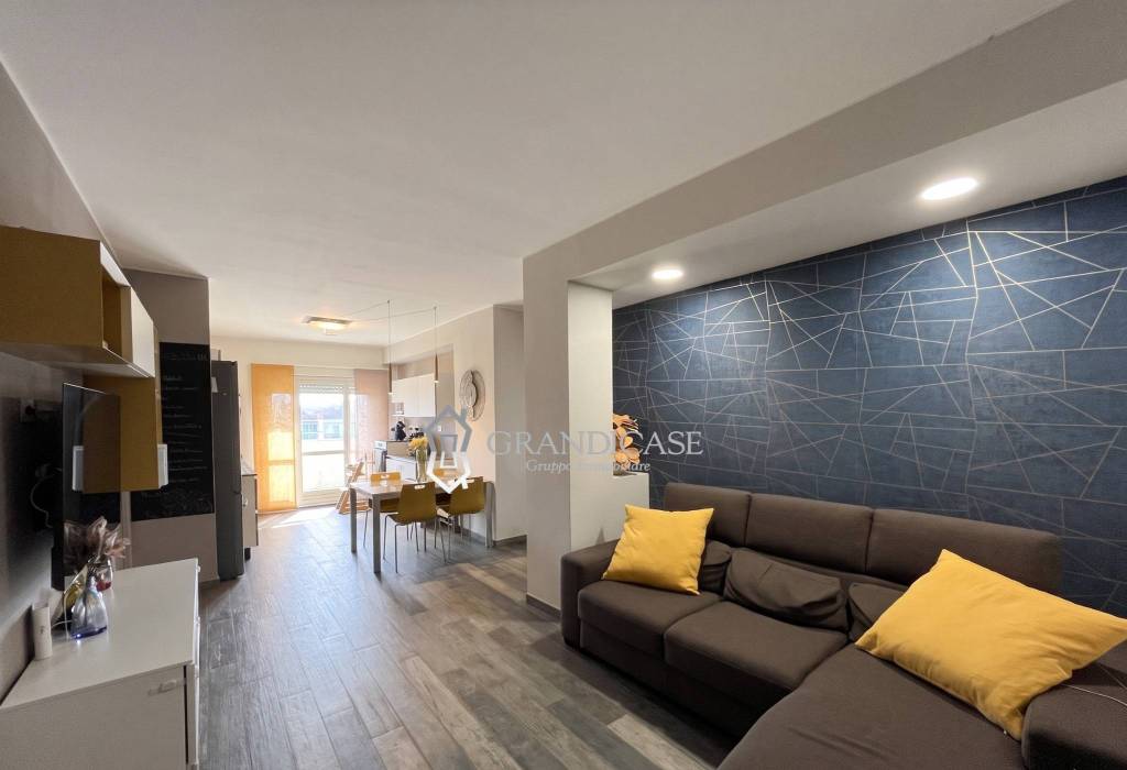 appartamento in vendita a Torino in zona Santa Rita