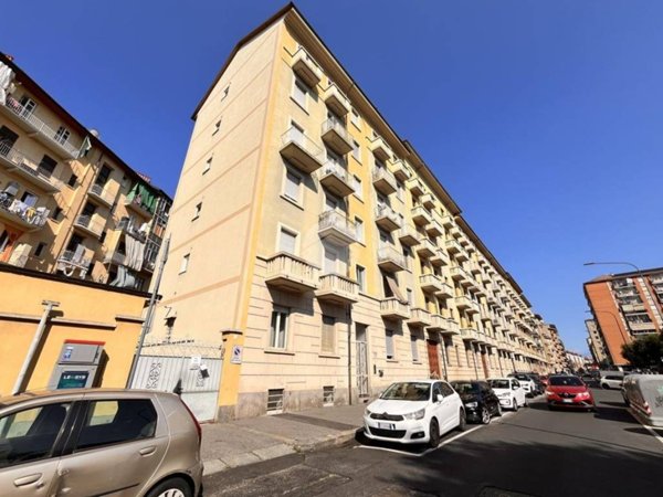appartamento in vendita a Torino in zona Borgata Vittoria