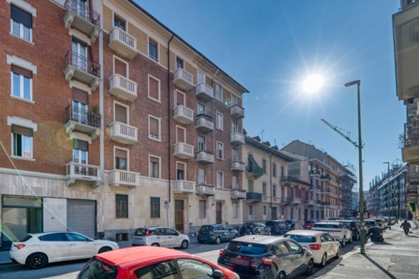 appartamento in vendita a Torino in zona Parella