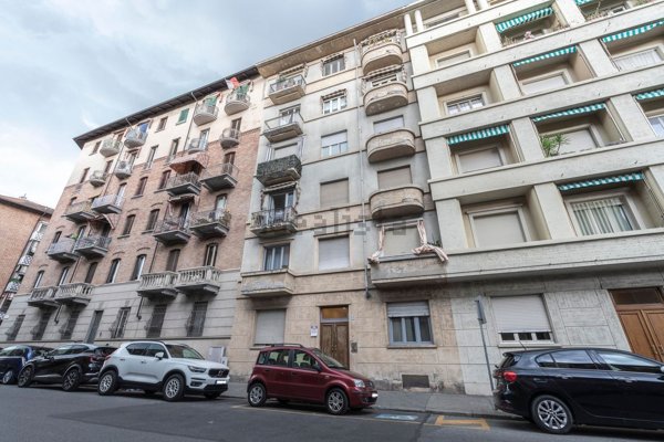 appartamento in vendita a Torino in zona Santa Rita