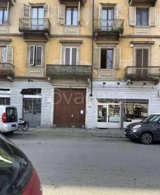 appartamento in vendita a Torino in zona Aurora