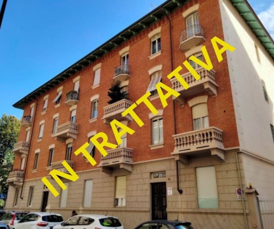 appartamento in vendita a Torino in zona Parella