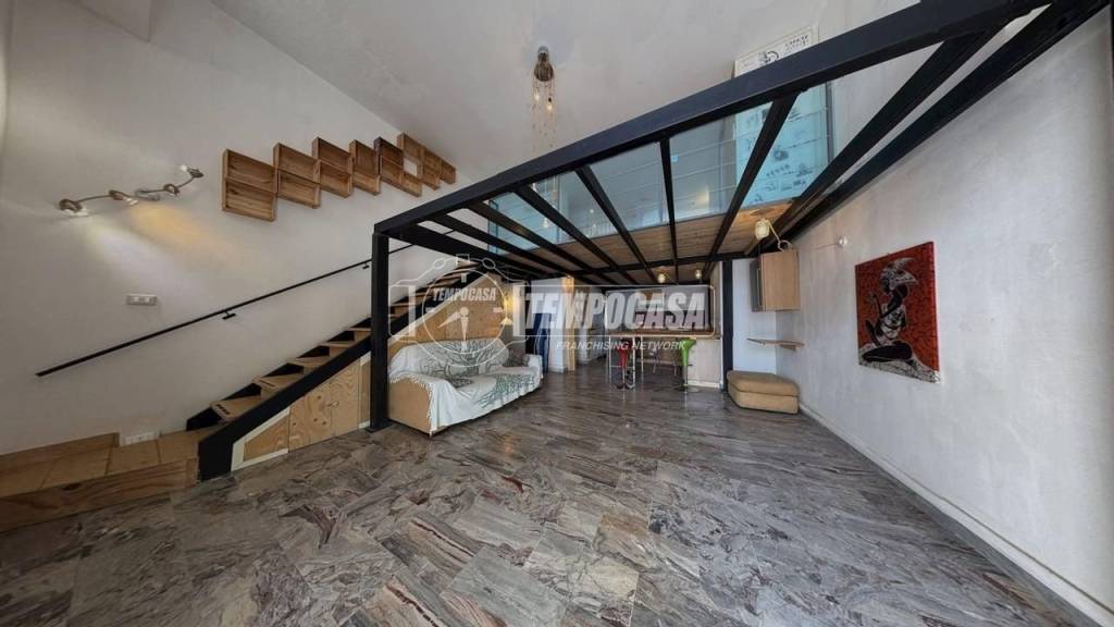 appartamento in vendita a Torino in zona Lingotto