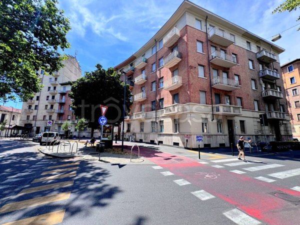 appartamento in vendita a Torino in zona Borgo San Paolo