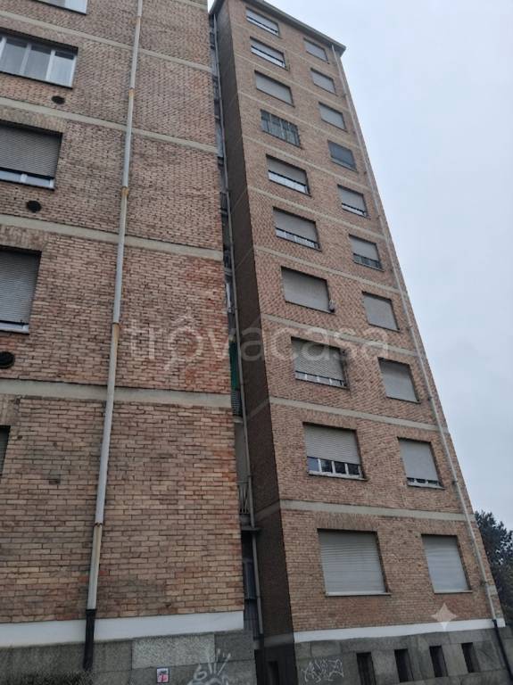 appartamento in vendita a Torino in zona Vallette