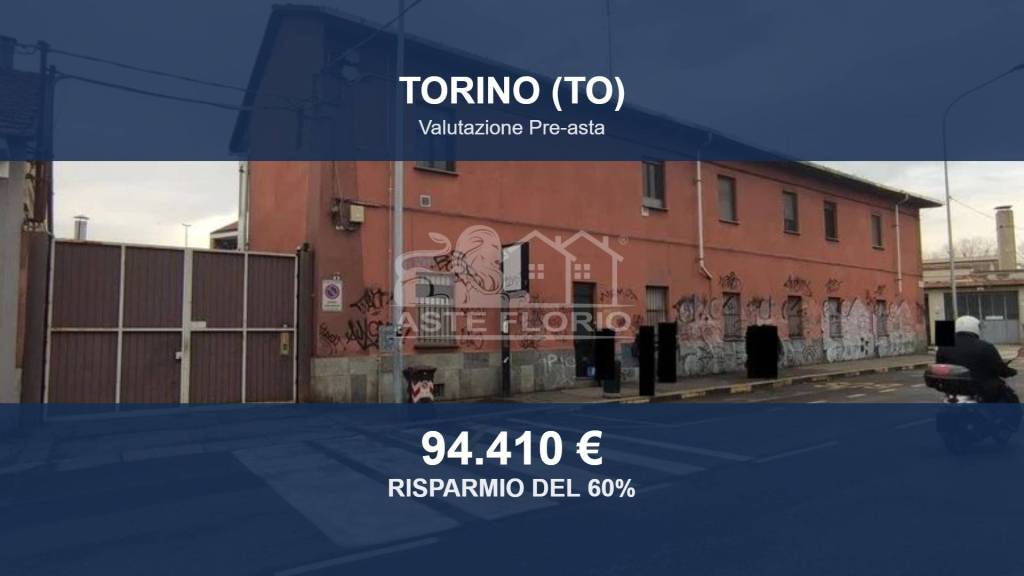 locale commerciale in vendita a Torino in zona Pozzo Strada