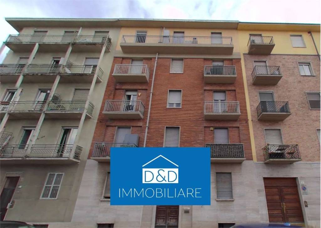appartamento in vendita a Torino in zona Parella