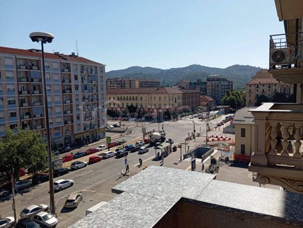 appartamento in vendita a Torino in zona Mirafiori Sud