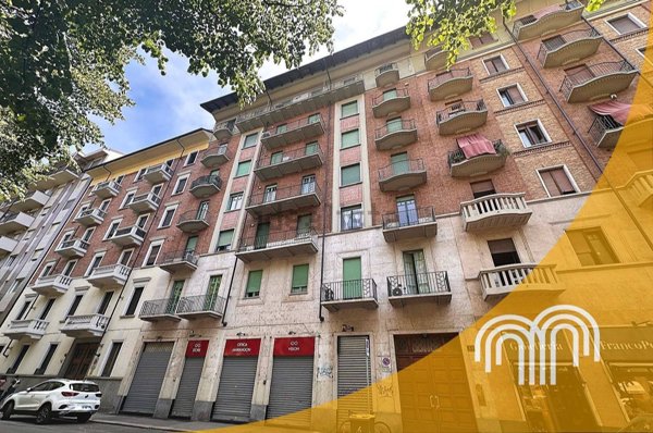 appartamento in vendita a Torino in zona Cenisia
