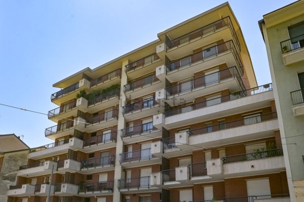 appartamento in vendita a Torino in zona Borgata Vittoria