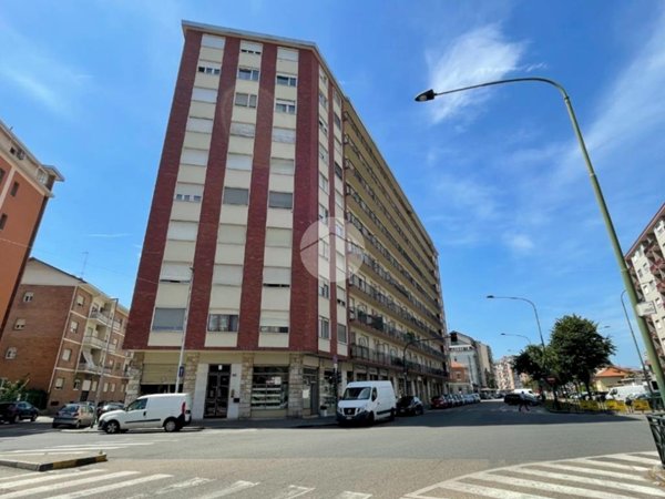 appartamento in vendita a Torino in zona Lucento