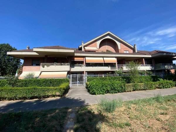 appartamento in vendita a Torino in zona Mirafiori Sud
