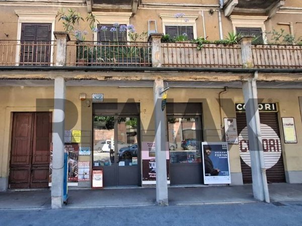 negozio in vendita a Torino in zona Gran Madre