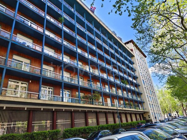 appartamento in vendita a Torino in zona Cenisia