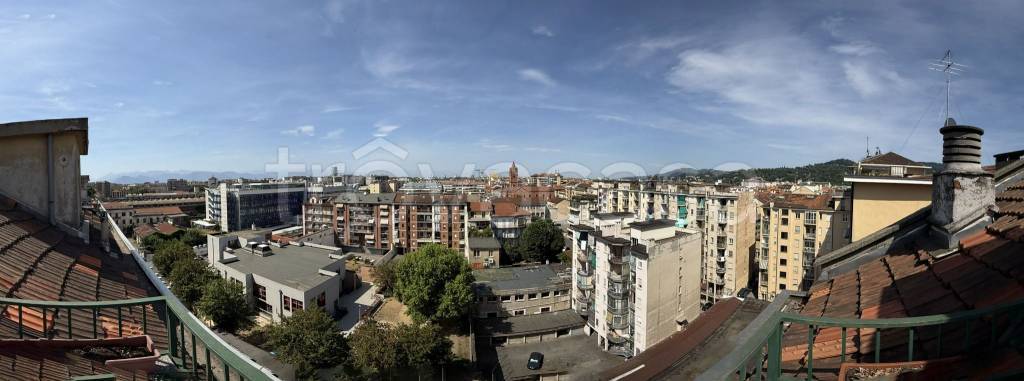 appartamento in vendita a Torino in zona San Salvario