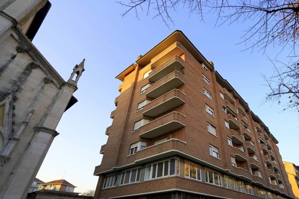 appartamento in vendita a Torino in zona Borgo San Paolo