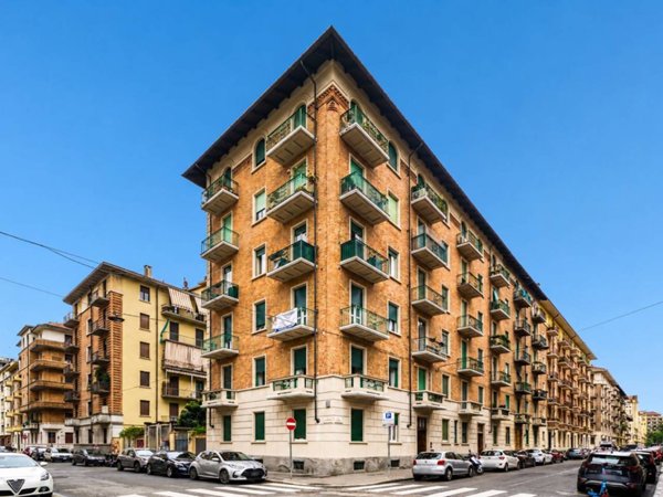 appartamento in vendita a Torino in zona Campidoglio