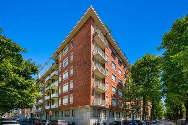 appartamento in vendita a Torino in zona Parella
