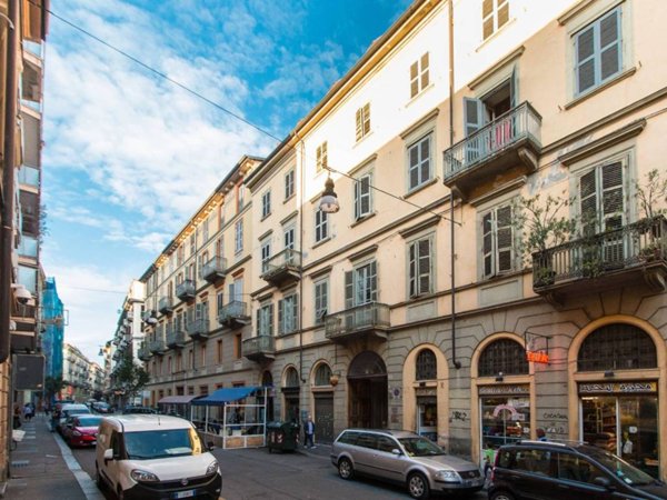 appartamento in vendita a Torino in zona San Salvario