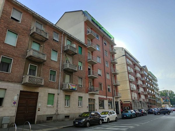 appartamento in vendita a Torino in zona Lucento
