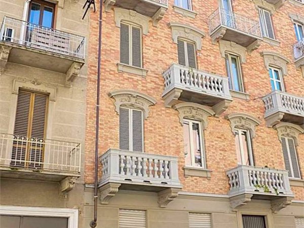 appartamento in vendita a Torino in zona Campidoglio