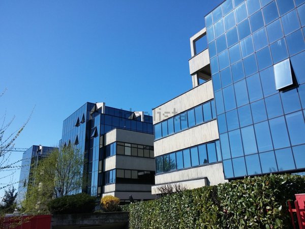 ufficio in vendita a Torino in zona Mirafiori Sud