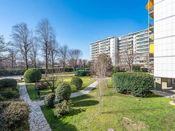 appartamento in vendita a Torino in zona Santa Rita