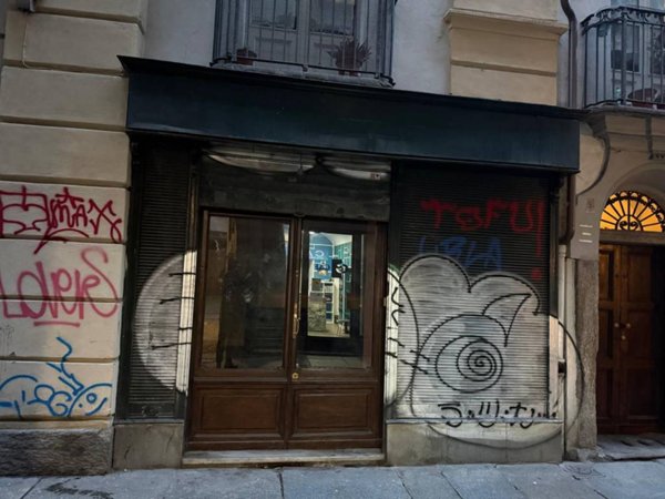 negozio in vendita a Torino in zona Centro Storico