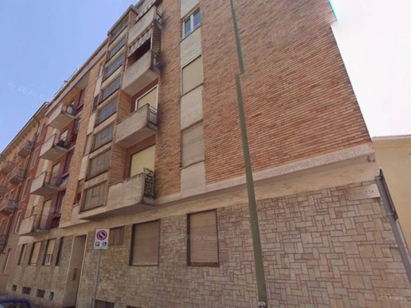 appartamento in vendita a Torino in zona Cenisia