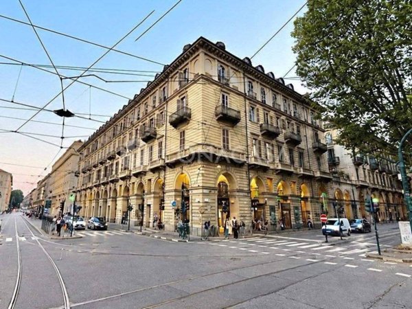 appartamento in vendita a Torino in zona Centro Storico