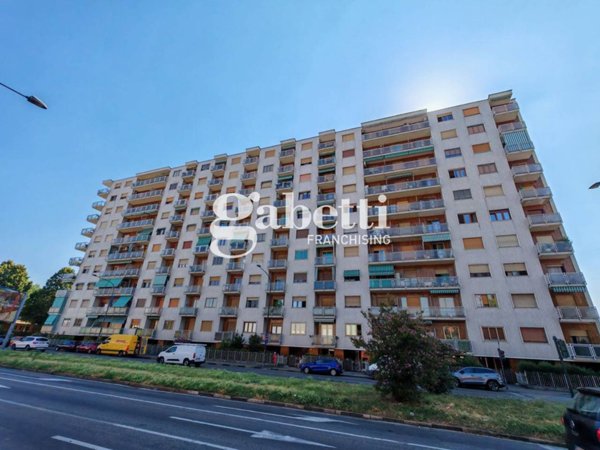 appartamento in vendita a Torino in zona Mirafiori Nord