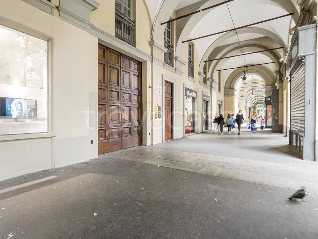 appartamento in vendita a Torino in zona Crocetta