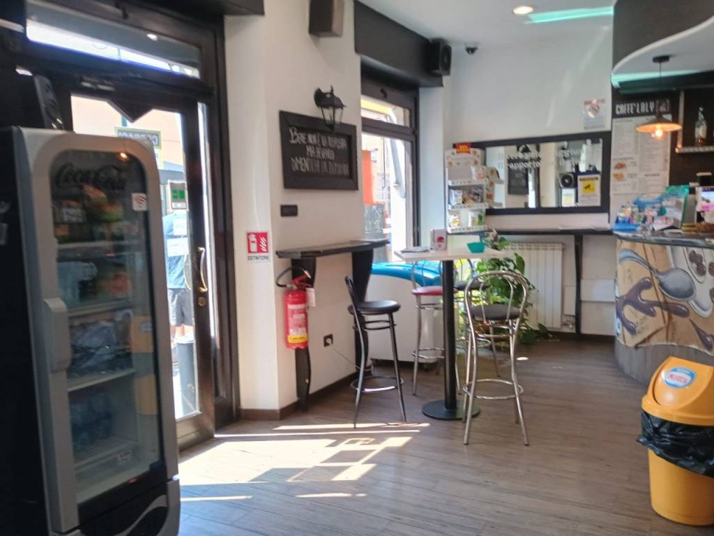 negozio in vendita a Torino in zona Aurora