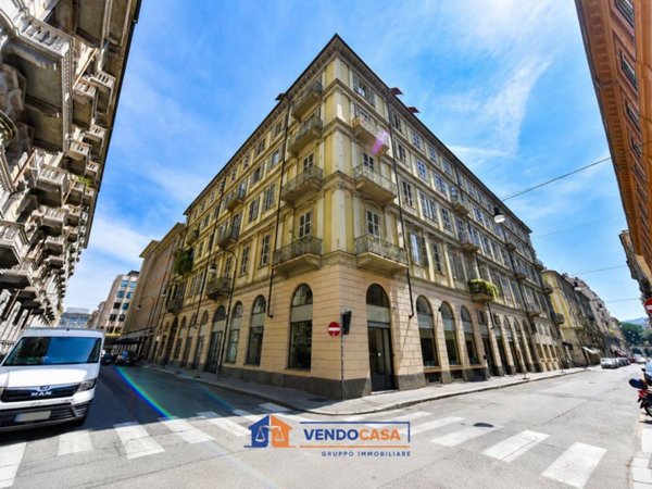 negozio in vendita a Torino in zona Centro Storico