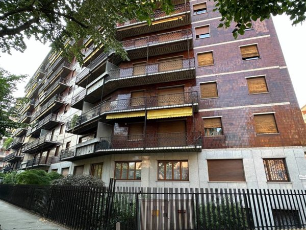 appartamento in vendita a Torino in zona Santa Rita