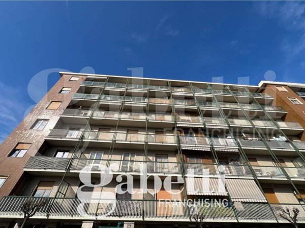appartamento in vendita a Torino in zona Lucento
